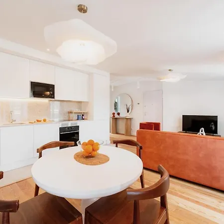 Meia Laranja - Nº 236 2ºd Appartement