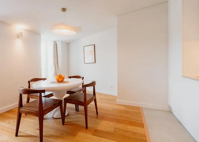 Meia Laranja - Nº 236 2ºd * Lisboa