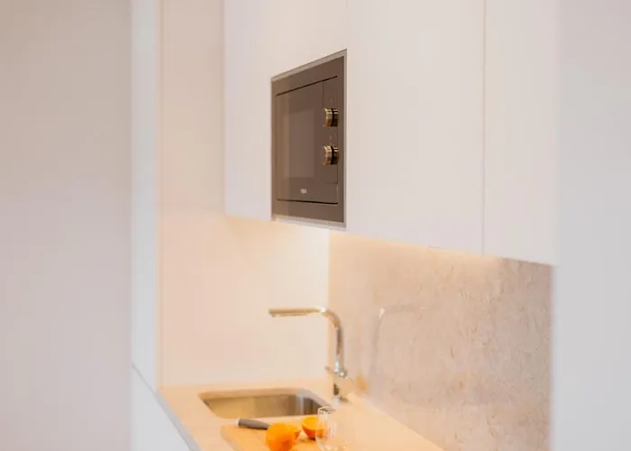 Apartamento Meia Laranja - Nº 236 2ºd *