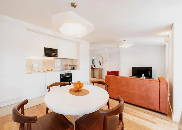 Meia Laranja - Nº 236 2ºd Apartamento